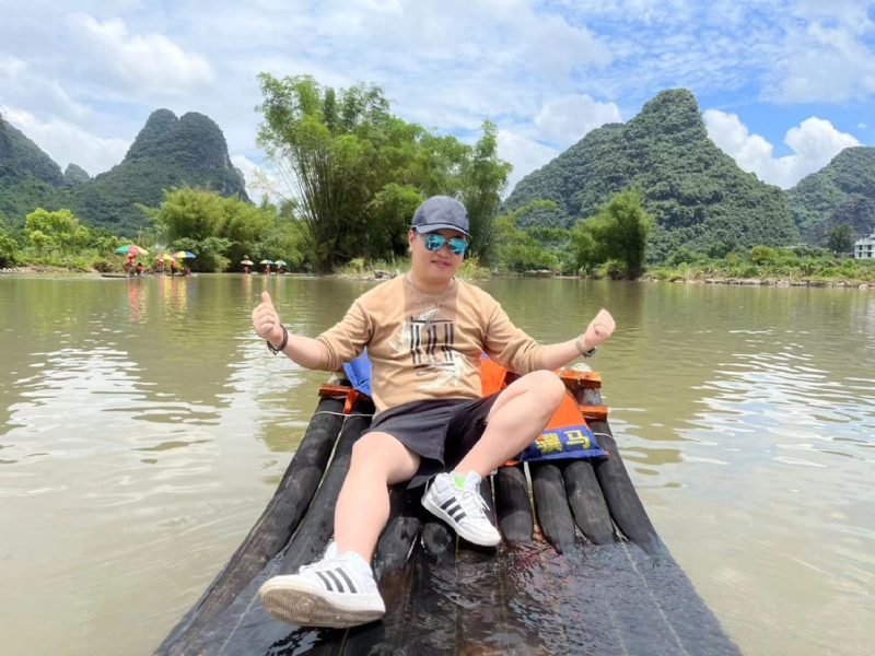 千度D雄的第五张照片--百色相亲服务中心