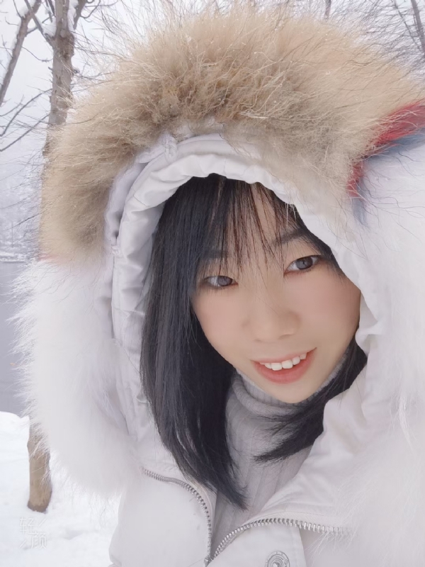 93年女会计的第一张照片--百色相亲服务中心