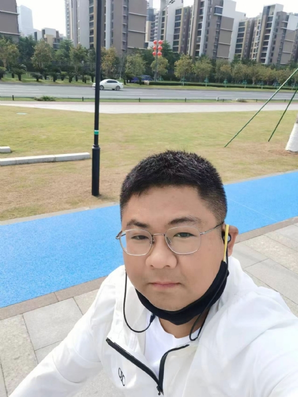 冰城小土匪的第二张照片--百色相亲服务中心