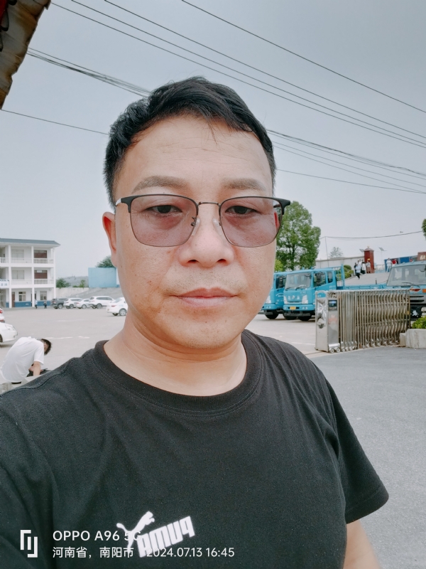 楚辞的第二张照片--百色相亲服务中心