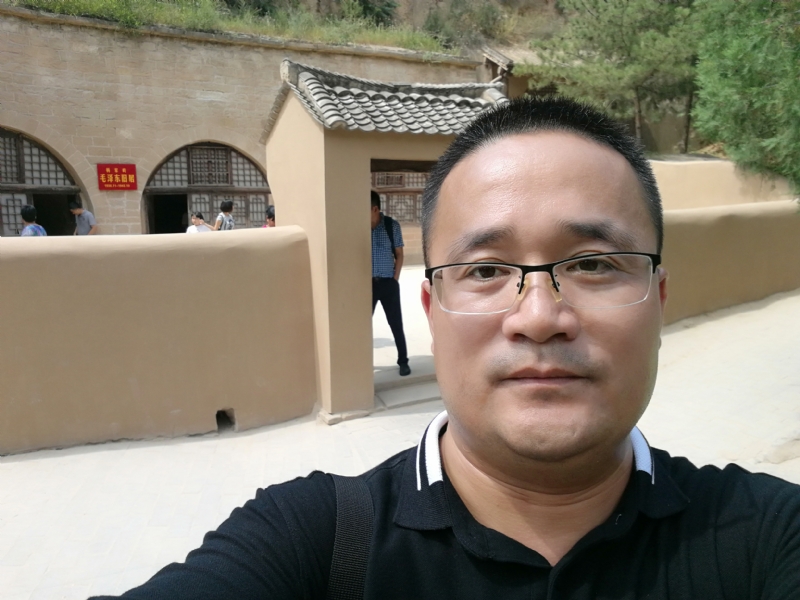 南阳农夫的第一张照片--百色相亲服务中心