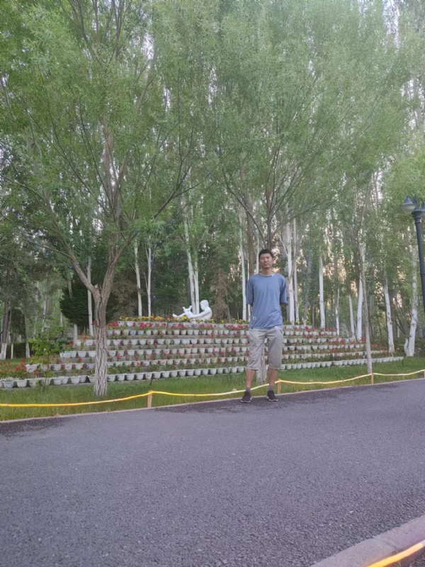 温默的第一张照片--百色相亲服务中心