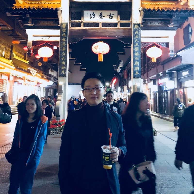 杨禄辉的第一张照片--百色相亲服务中心