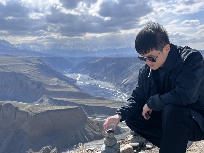 蓦然回首的第一张照片--百色相亲服务中心