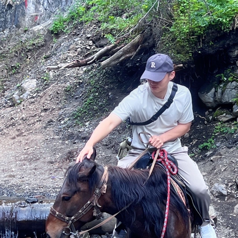 蓦然回首的第二张照片--百色相亲服务中心