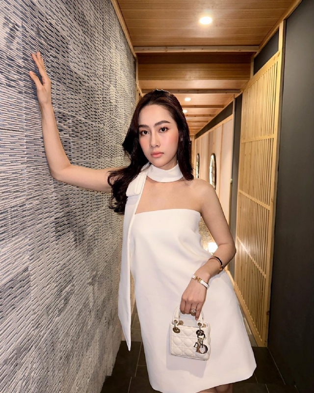 nana的第二张照片--百色相亲服务中心