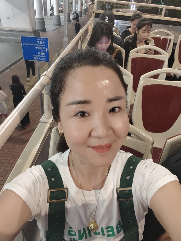 燕子的第一张照片--百色相亲服务中心