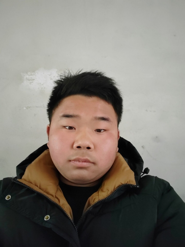 精神饱满的第四张照片--百色相亲服务中心