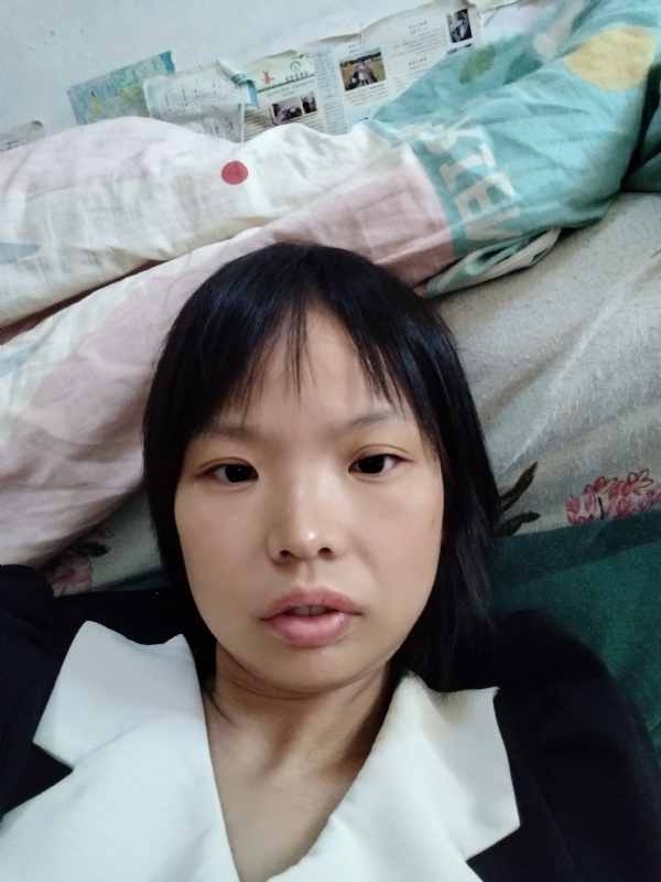 可爱的第三张照片--百色相亲服务中心