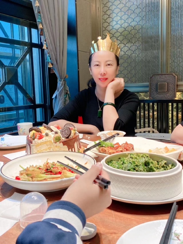 红红的第二张照片--百色相亲服务中心