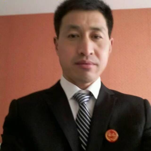 寻觅对象的第一张照片--百色相亲服务中心