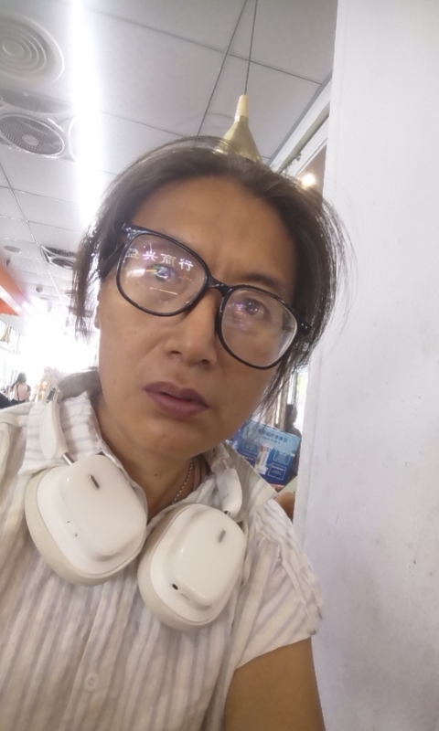 冬天的蔷薇的第三张照片--百色相亲服务中心