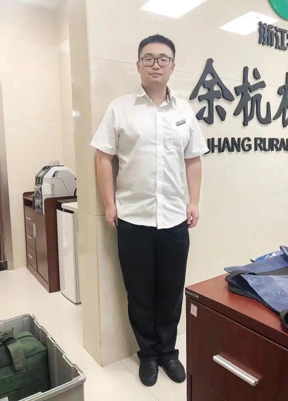 君临天下的第一张照片--百色相亲服务中心