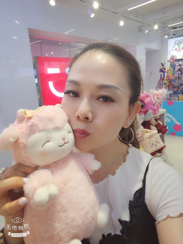 暖*爱的第一张照片--百色相亲服务中心