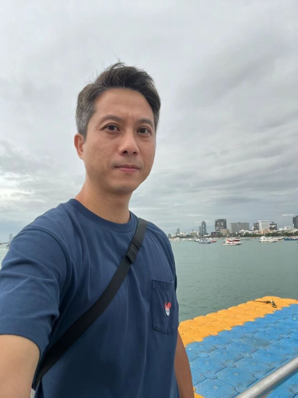 戍边的第一张照片--百色相亲服务中心