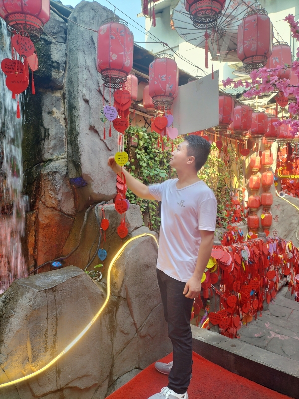 时间不语的第二张照片--百色相亲服务中心