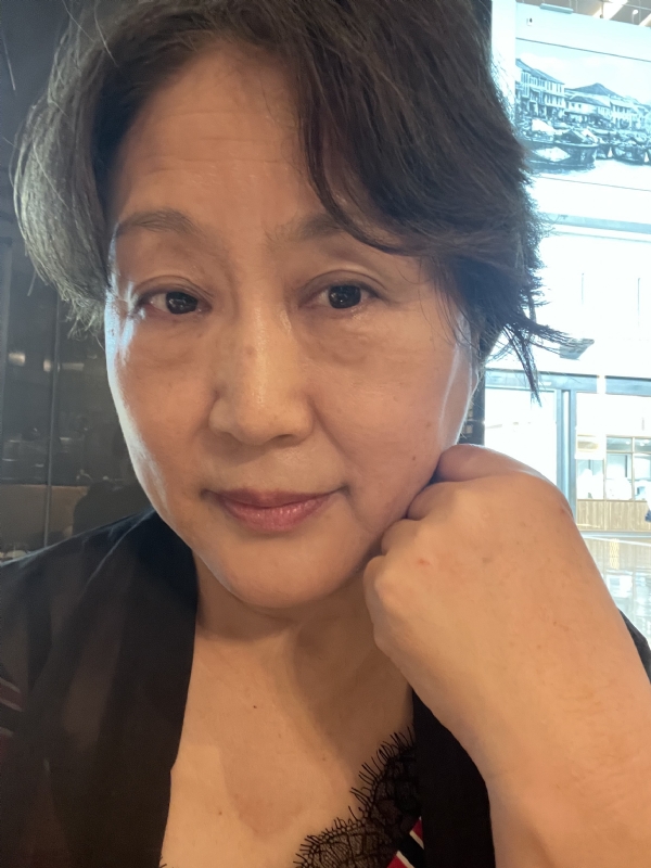 彼岸的第一张照片--百色相亲服务中心