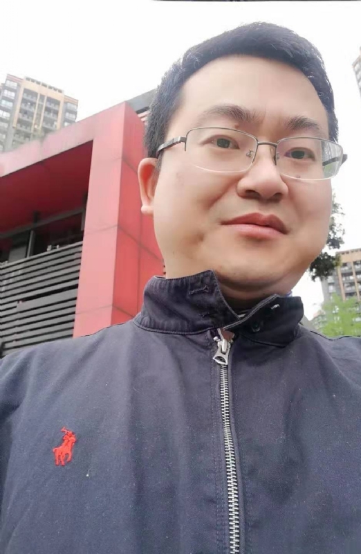 学海的第一张照片--百色相亲服务中心