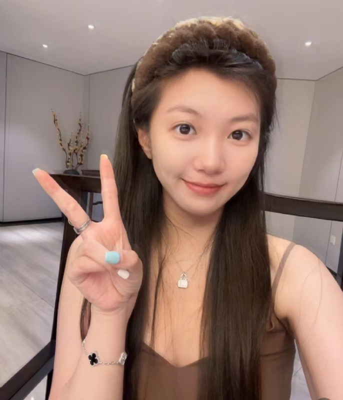 歌谣的第二张照片--百色相亲服务中心