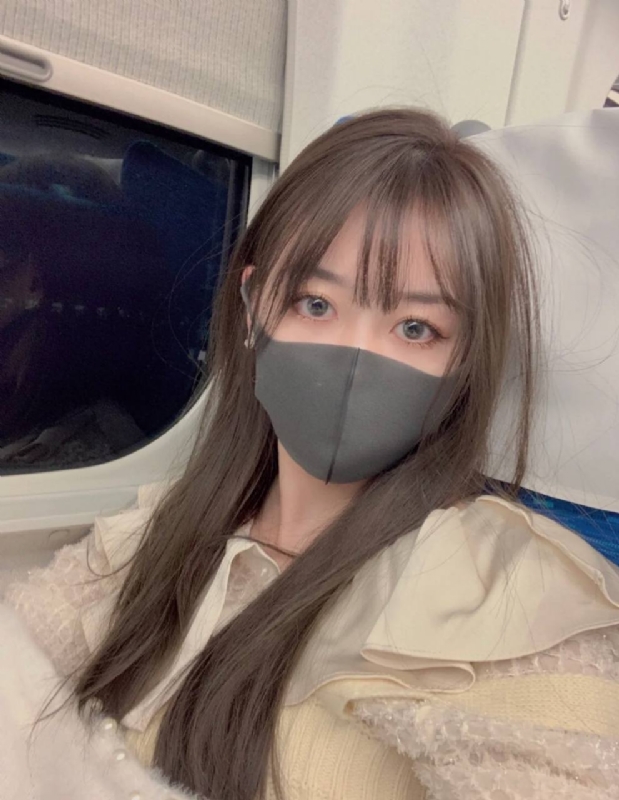 妮子的妮的第一张照片--百色相亲服务中心