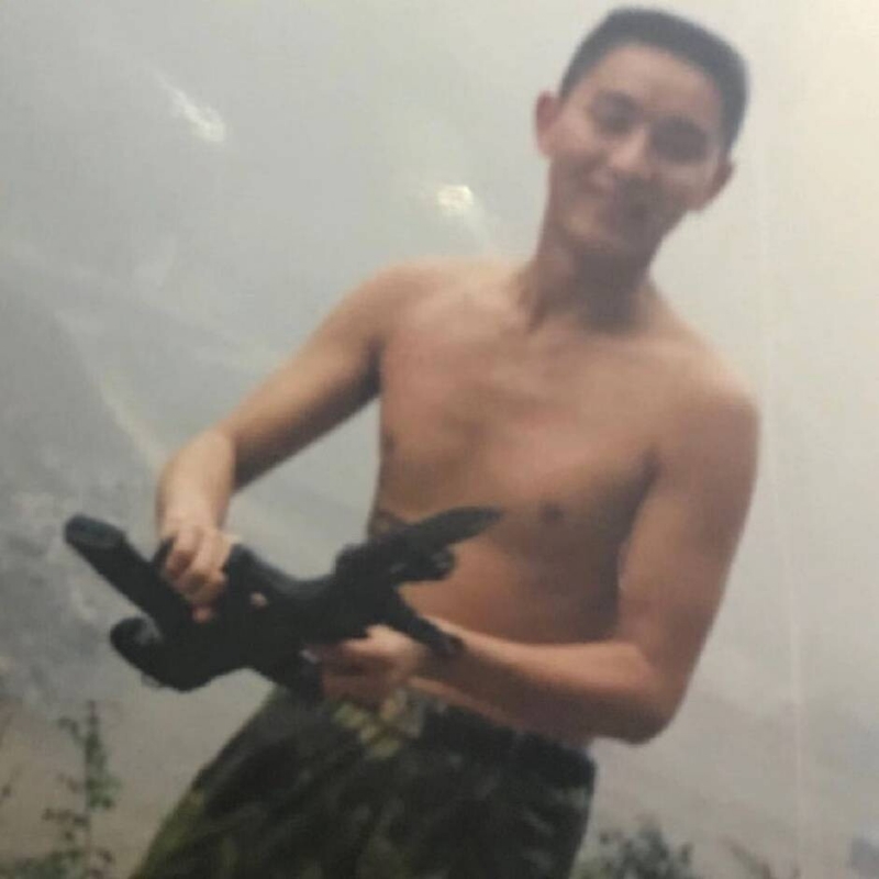 肖老兵yx的第一张照片--百色相亲服务中心