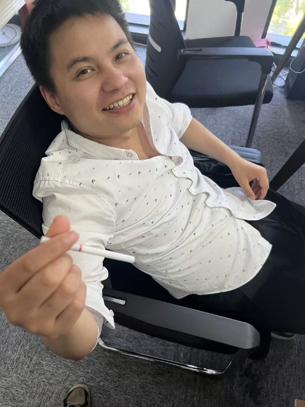 我是你辉哥的第三张照片--百色相亲服务中心