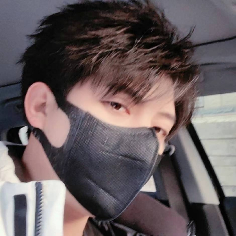 ikun的第一张照片--百色相亲服务中心