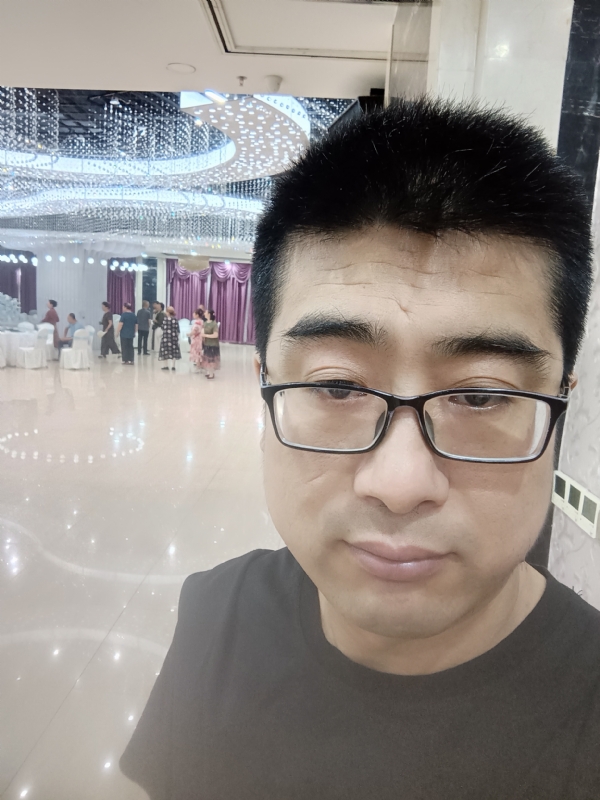 晴天的第三张照片--百色相亲服务中心