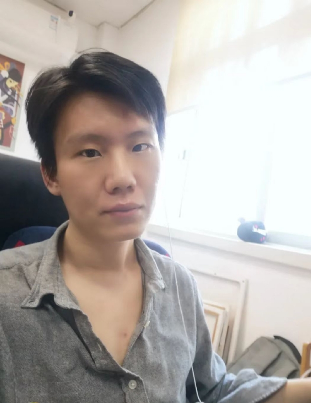 君莫的第一张照片--百色相亲服务中心