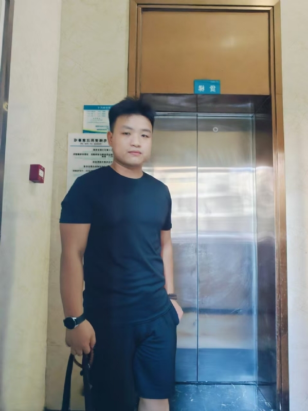 JCY的第一张照片--百色相亲服务中心