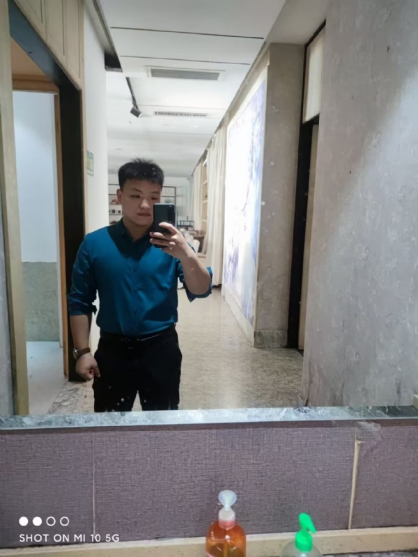 JCY的第二张照片--百色相亲服务中心