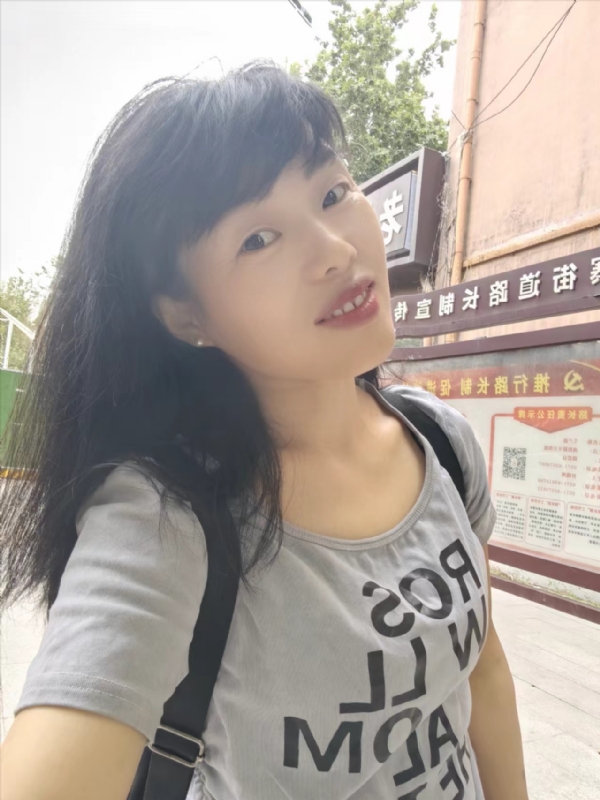 心艺的第一张照片--百色相亲服务中心