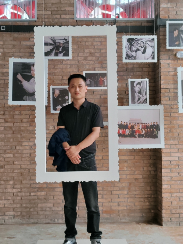 国国的第一张照片--百色相亲服务中心