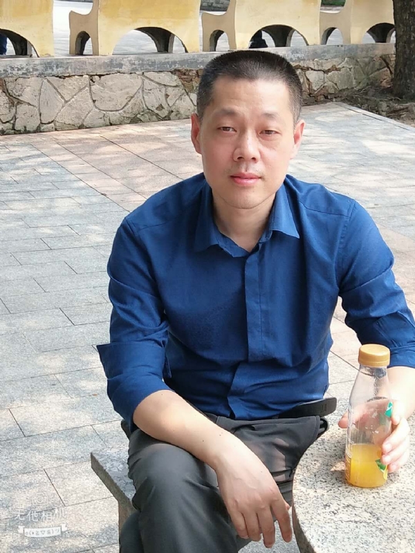 stanley的第一张照片--百色相亲服务中心