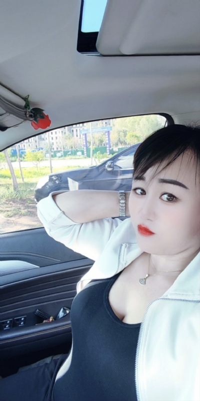 王芳燕的第四张照片--百色相亲服务中心