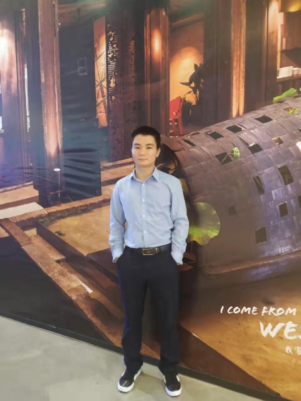 梧桐枫叶的第一张照片--百色相亲服务中心