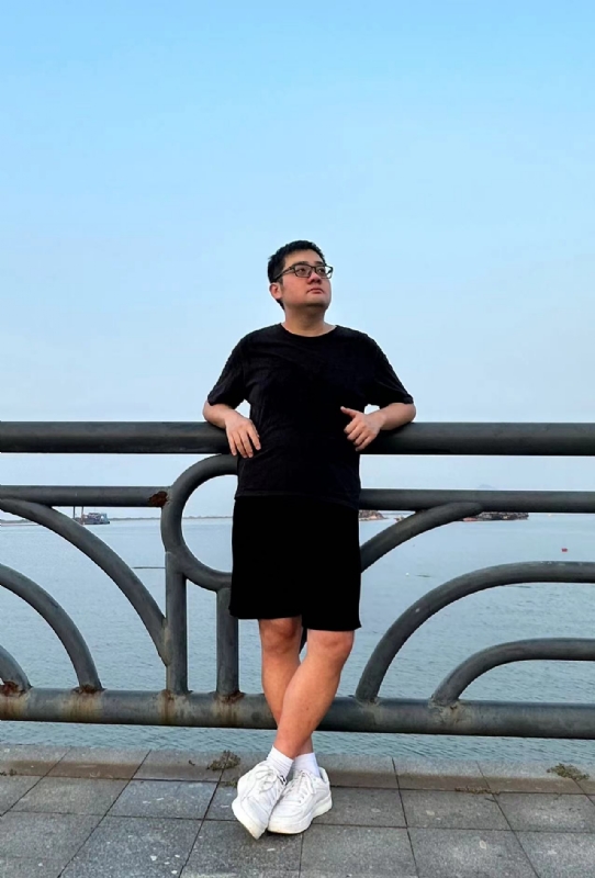 92男连云区的第一张照片--百色相亲服务中心