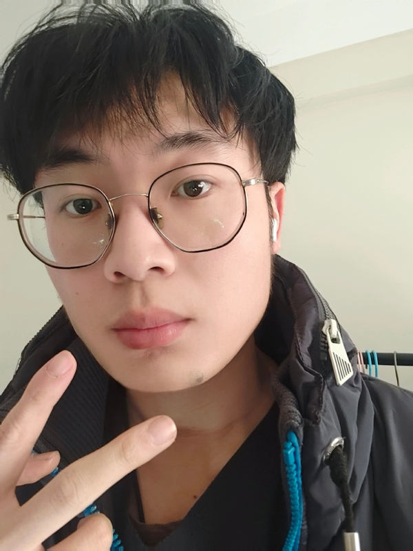 俊哒哒哒的第一张照片--百色相亲服务中心