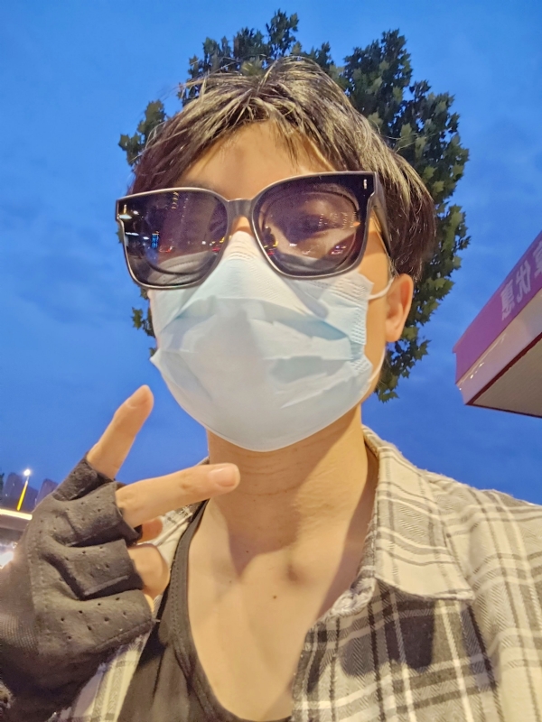 俊哒哒哒的第二张照片--百色相亲服务中心