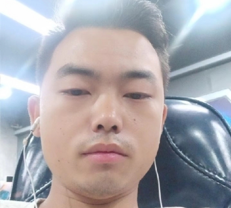 千与千寻的第一张照片--百色相亲服务中心