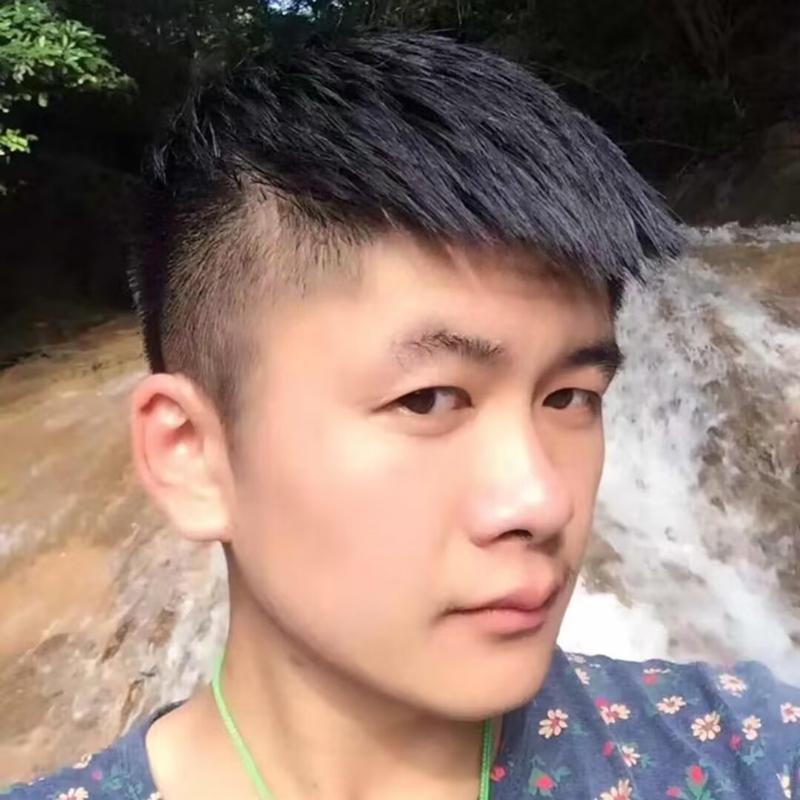 微笑的第一张照片--百色相亲服务中心