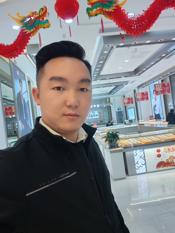 龍鳯壹生美的第一张照片--百色相亲服务中心