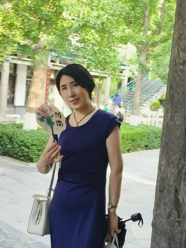 幸运满格的第一张照片--百色相亲服务中心