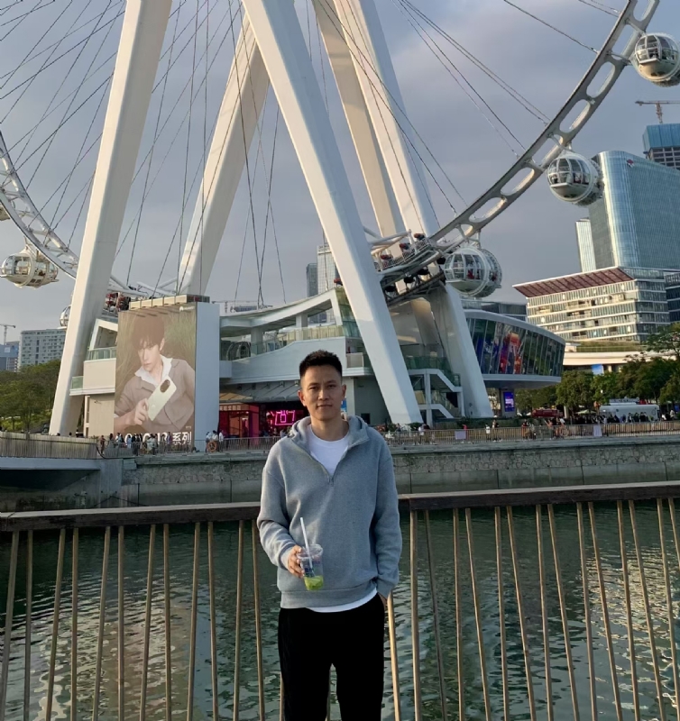 守望者的第一张照片--百色相亲服务中心