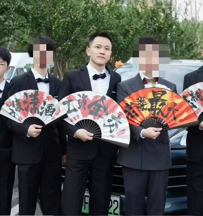 守望者的第五张照片--百色相亲服务中心