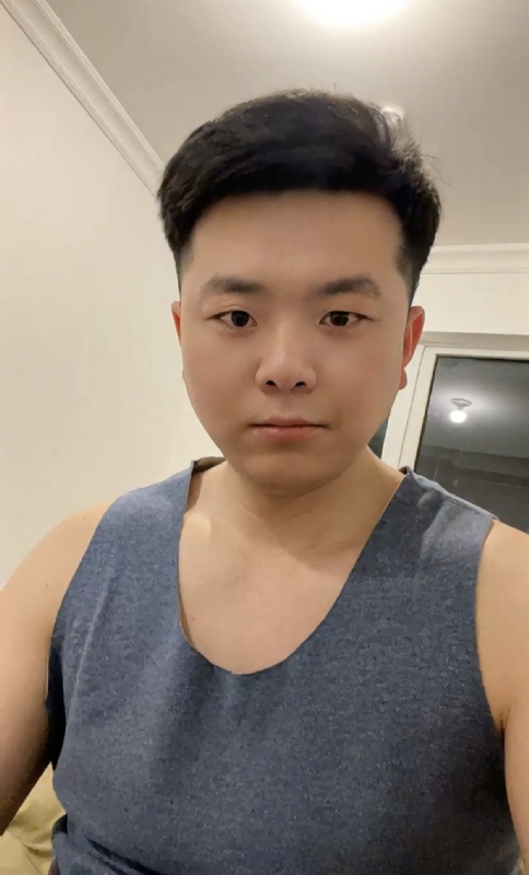 小爷们的第一张照片--百色相亲服务中心