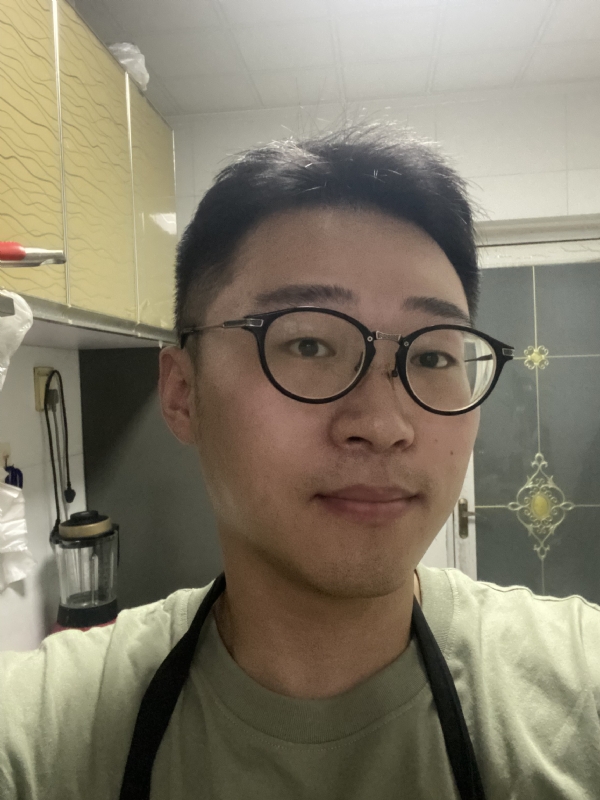 何方妖孽的第一张照片--百色相亲服务中心