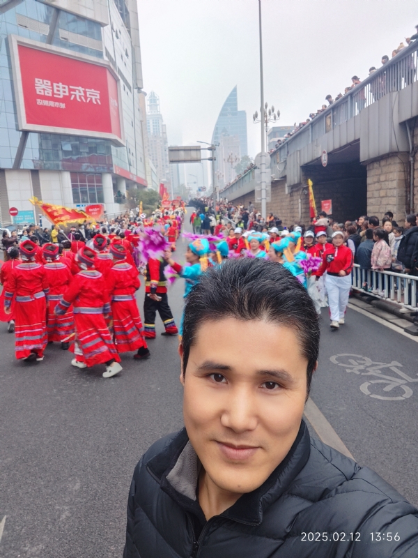 梦想飞了的第一张照片--百色相亲服务中心