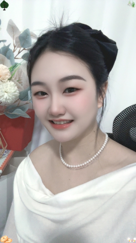 团团的第一张照片--百色相亲服务中心