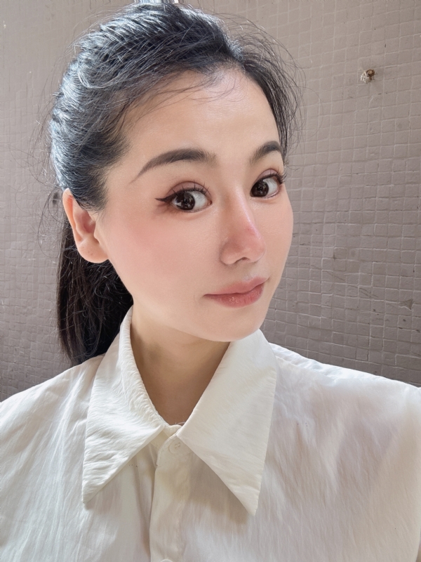 金莉的第二张照片--百色相亲服务中心